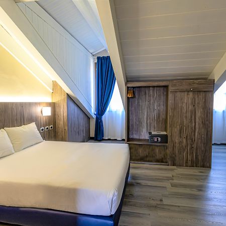Hotel Urbani Турин Экстерьер фото