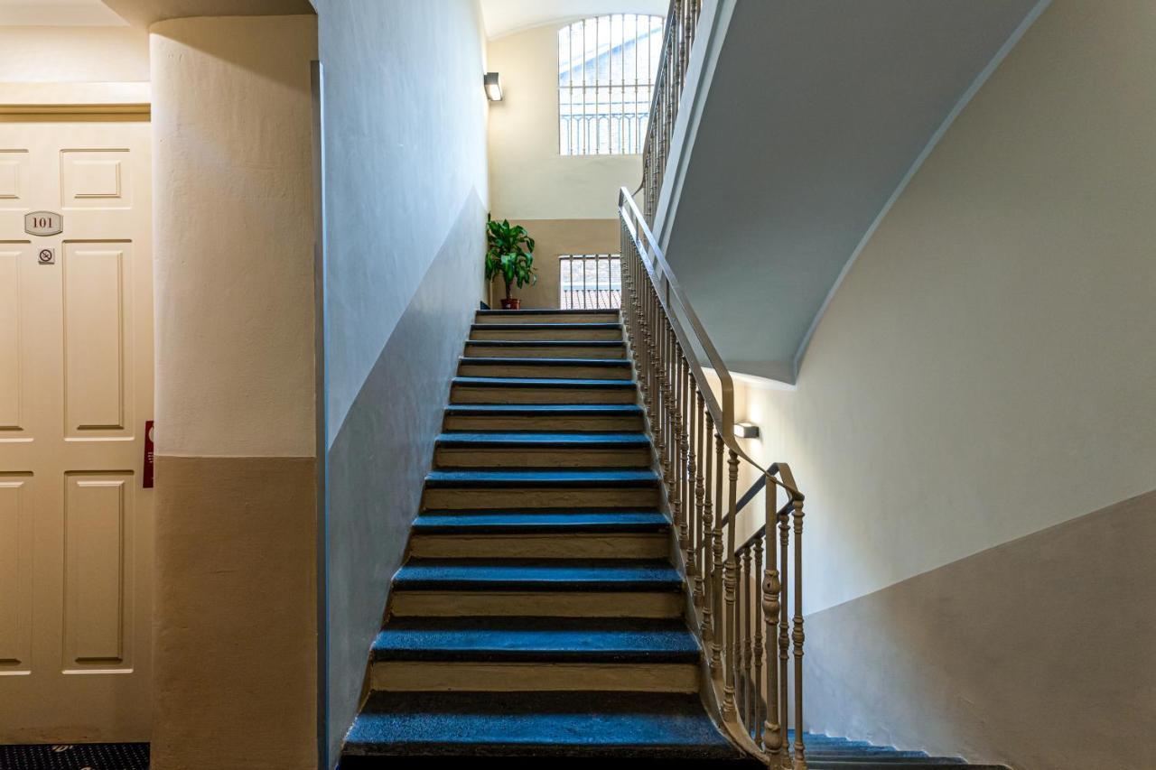 Hotel Urbani Турин Экстерьер фото