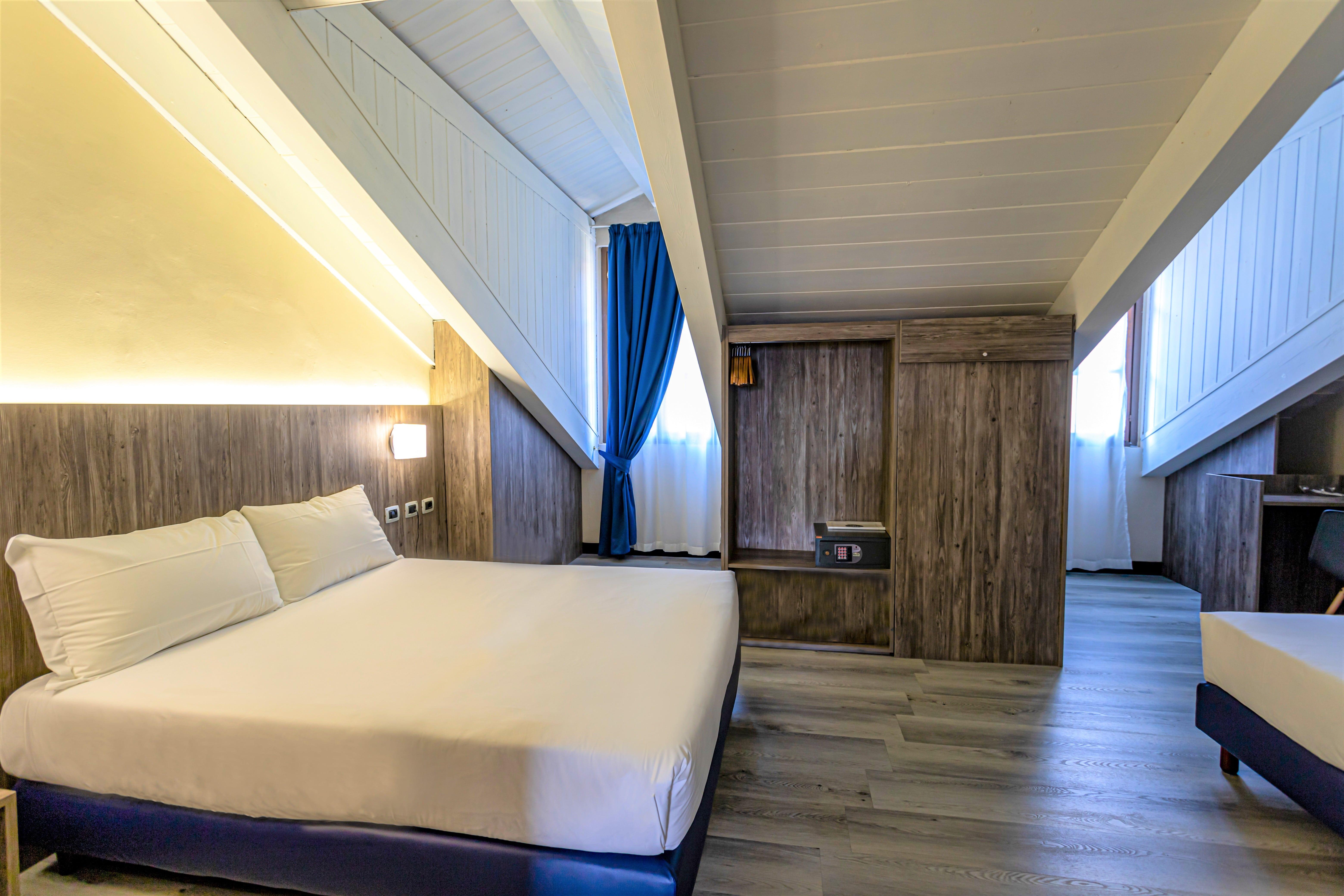 Hotel Urbani Турин Экстерьер фото