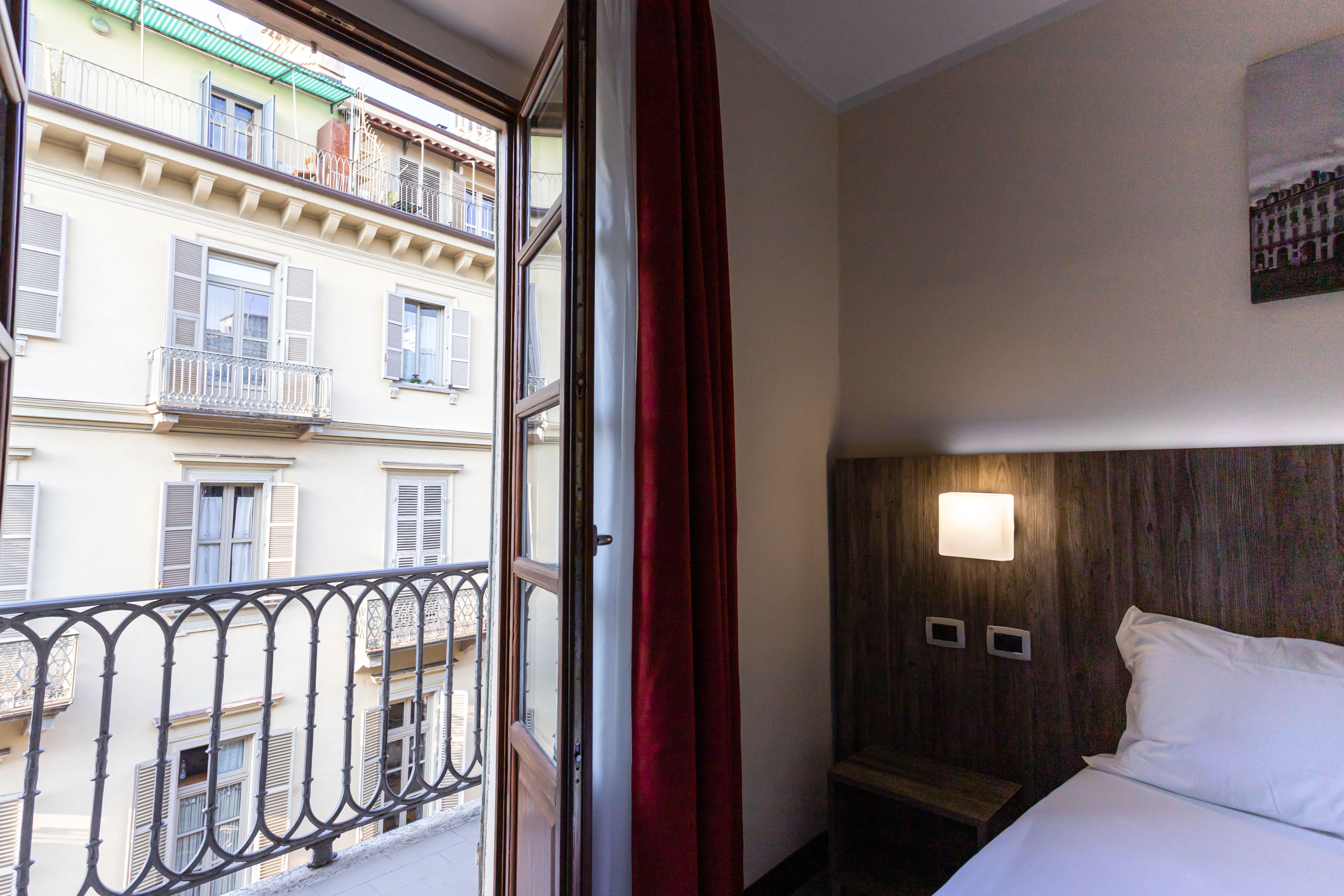 Hotel Urbani Турин Экстерьер фото