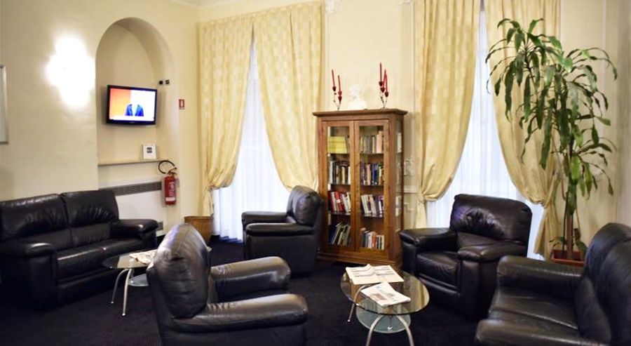 Hotel Urbani Турин Экстерьер фото